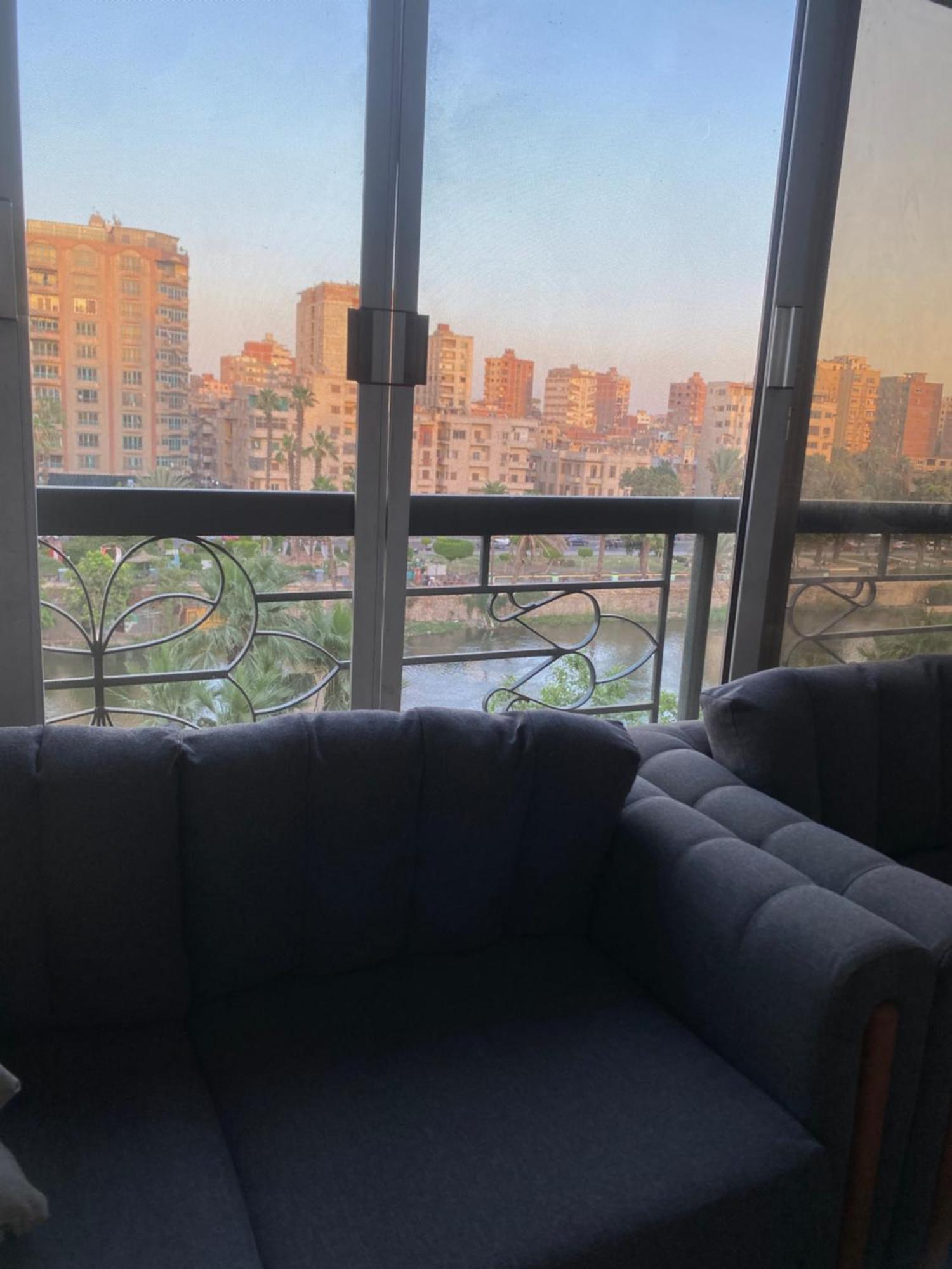 Apartment المنيل *